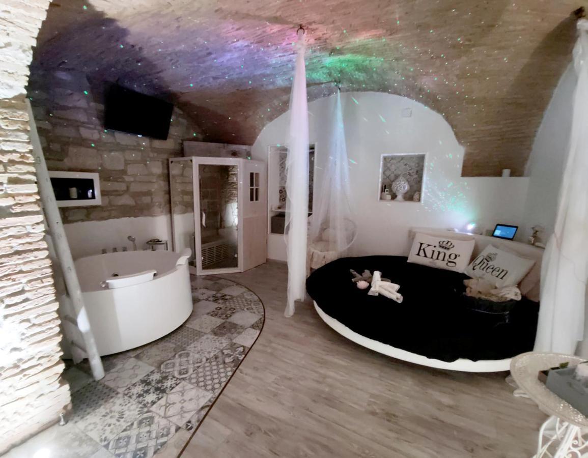 Venusuite Venosa - Luxury House, Spa & Relax - Dış mekan fotoğraf